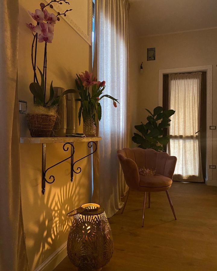Love Space Sensory Spa & Relax Suite Santa Maria delle Mole 外观 照片